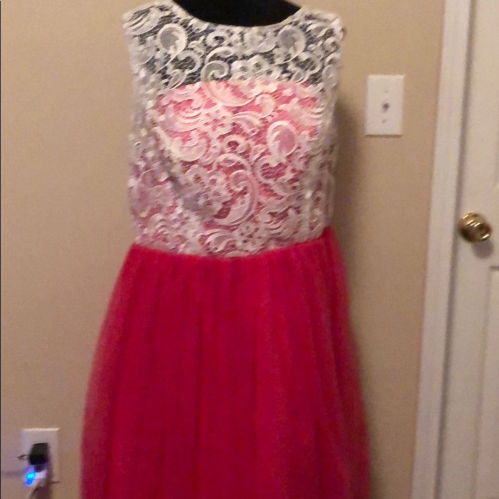 Brand new wedding dress